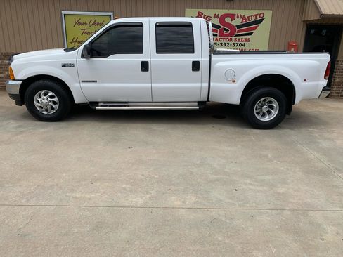 Used 2001 Ford F350 XLT RWD image 5