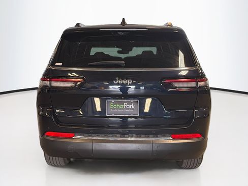 Used 2023 Jeep Grand Cherokee L Limited w/ Luxury Tech Group II AWD/4WD image 7