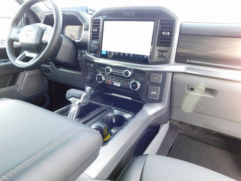 New 2025 Ford F150 Lariat w/ Equipment Group 501A Mid image 24