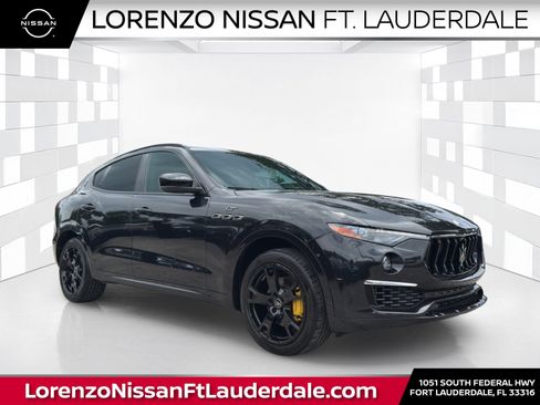 Used 2022 Maserati Levante GT AWD/4WD image 1