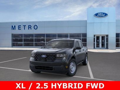 New 2025 Ford Maverick XL