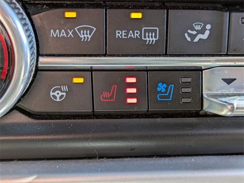 Certified 2024 Ford Expedition Limited image 23