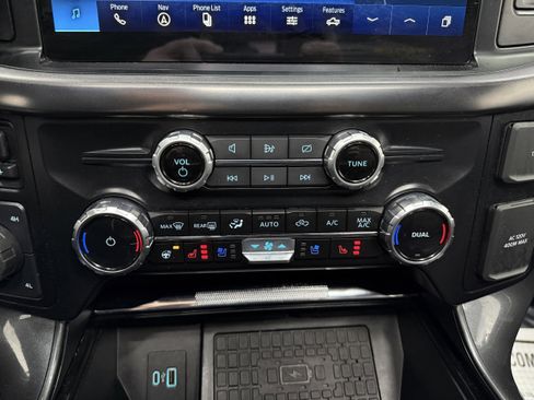 Used 2023 Ford F150 Lariat w/ Equipment Group 502A High image 22