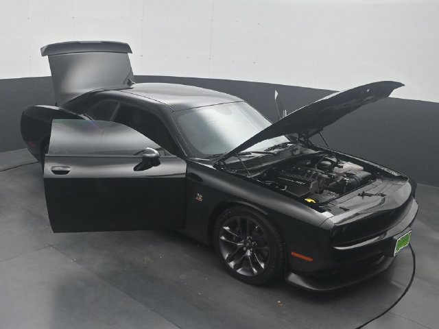 Used 2023 Dodge Challenger R/T Scat Pack RWD image 41