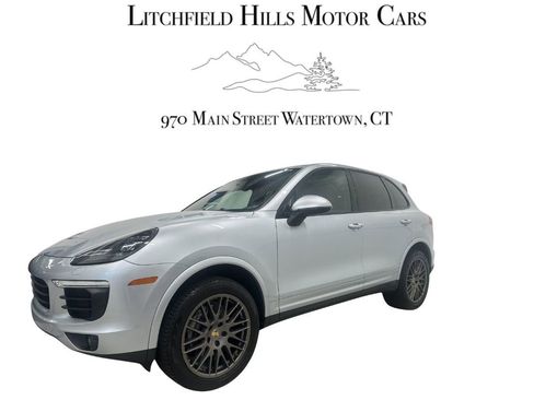 Used 2017 Porsche Cayenne Platinum Edition AWD/4WD image 1