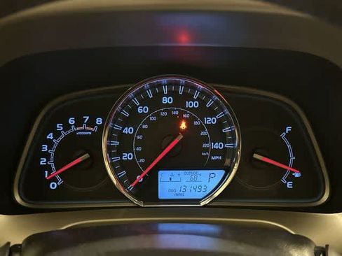 Used 2013 Toyota RAV4 Limited AWD/4WD image 7