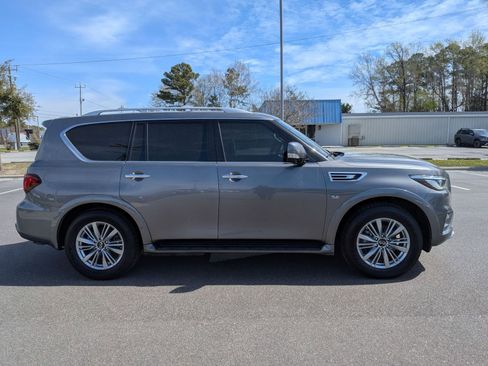 Used 2019 INFINITI QX80 Luxe w/ Proassist Package image 2
