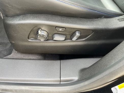 Used 2024 Cadillac XT4 Sport image 42