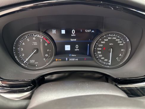 Used 2023 Cadillac XT6 Premium Luxury image 31