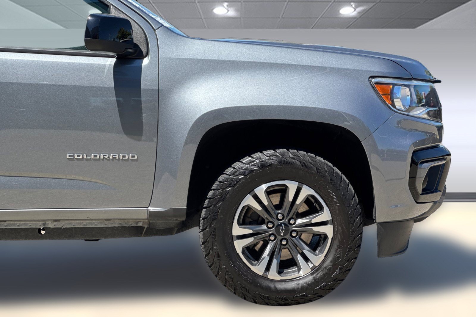 Used 2022 Chevrolet Colorado Z71 AWD/4WD image 33