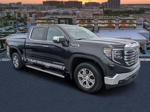 Used 2025 GMC Sierra 1500 SLT RWD image 1