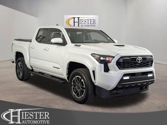 Used 2024 Toyota Tacoma TRD Sport w/ TRD Sport Upgrade Package video 1