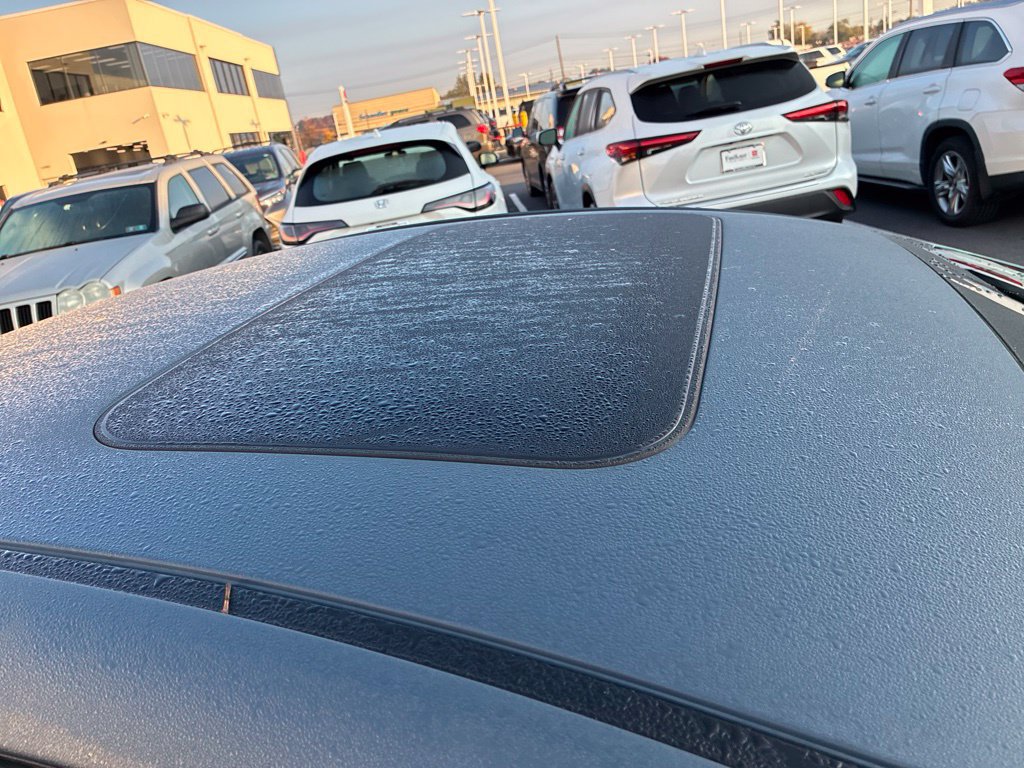 Used 2023 MAZDA MAZDA3 s FWD image 21