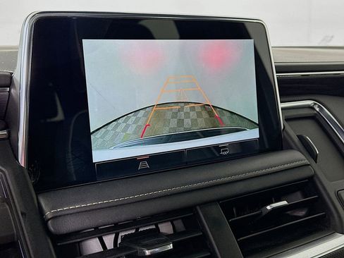 Used 2023 GMC Yukon SLT image 23