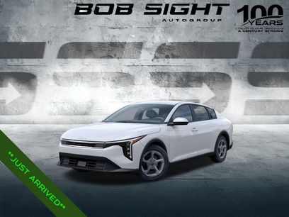New 2025 Kia K4 LXS