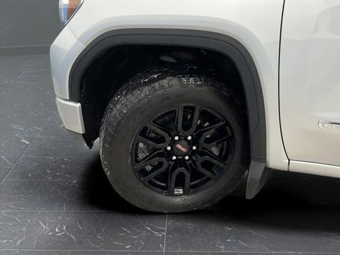 Used 2022 GMC Sierra 1500 Elevation image 37