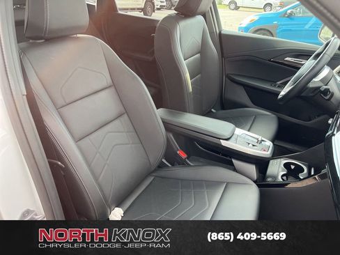 Used 2025 BMW X1 xDrive28i image 11