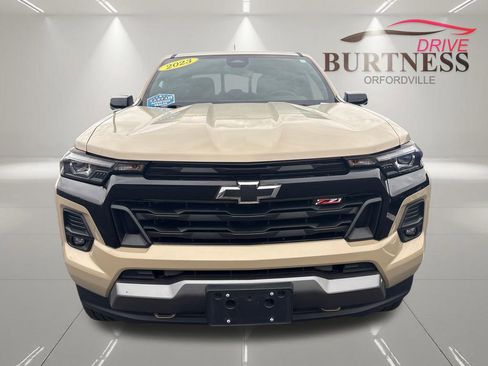 Certified 2023 Chevrolet Colorado Z71 w/ Z71 Convenience Package 2 AWD/4WD image 3