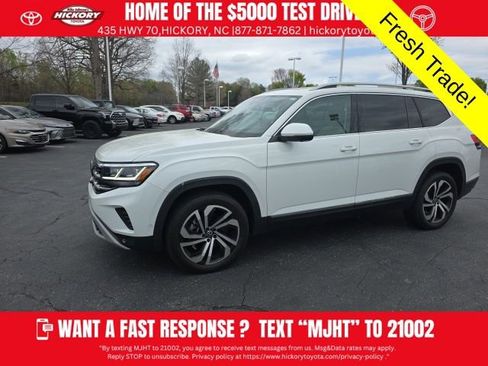 Used 2021 Volkswagen Atlas SEL Premium image 3