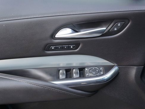 Used 2020 Cadillac XT4 Premium Luxury w/ Cold Weather Package image 20