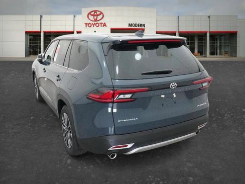 New 2026 Toyota Grand Highlander AWD Hybrid image 11