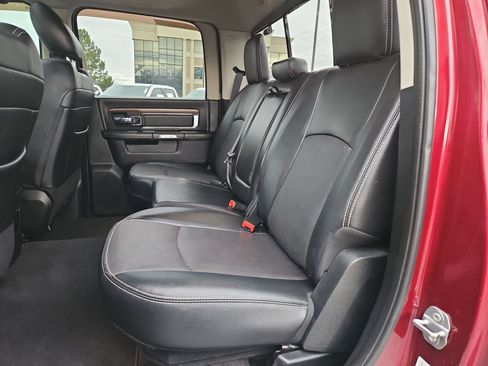 Used 2017 RAM 1500 Laramie image 30