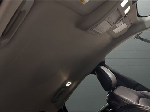 Used 2024 Ford Escape Platinum image 31