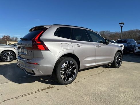 New 2026 Volvo XC60 B5 Plus w/ Protection Package Premier image 7