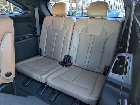 Certified 2024 Kia Sorento SX Prestige w/ Olive Brown Leather Package image 29