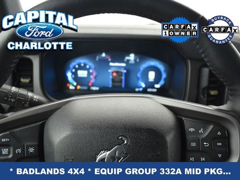 Used 2025 Ford Bronco Badlands image 16