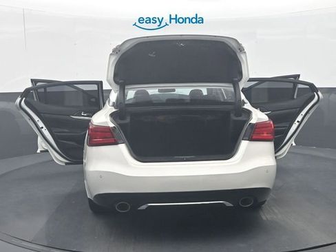 Used 2017 Nissan Maxima SR w/ Midnight Edition image 39