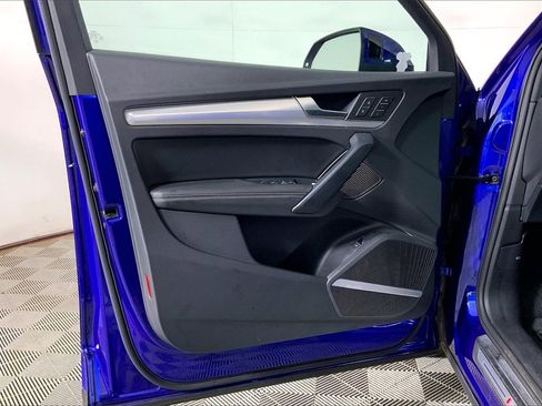 Used 2022 Audi Q5 2.0T Premium Plus w/ Premium Plus Package image 22