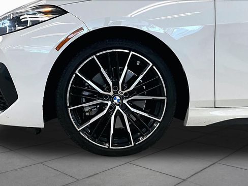 Used 2022 BMW 228i xDrive Gran Coupe w/ M Sport Package AWD/4WD image 9