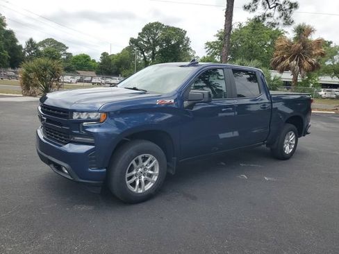 Certified 2022 Chevrolet Silverado 1500 RST w/ Z71 Off-Road Package AWD/4WD image 3
