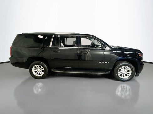 Used 2020 Chevrolet Suburban LT image 9
