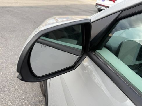 Used 2023 Hyundai Ioniq 5 SE image 21