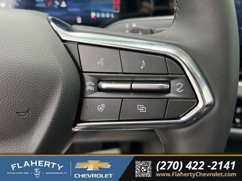 New 2026 Chevrolet Equinox LT FWD image 23