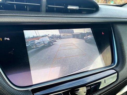 Used 2018 Cadillac XT5 Premium Luxury image 23