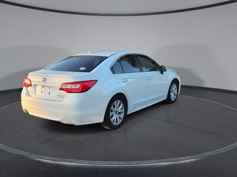 Used 2017 Subaru Legacy 2.5i Premium AWD/4WD image 8