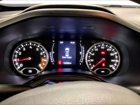 Used 2018 Jeep Renegade Sport w/ Power & Air Group AWD/4WD image 13
