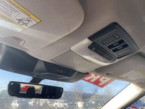 Used 2023 Nissan Pathfinder Platinum image 20