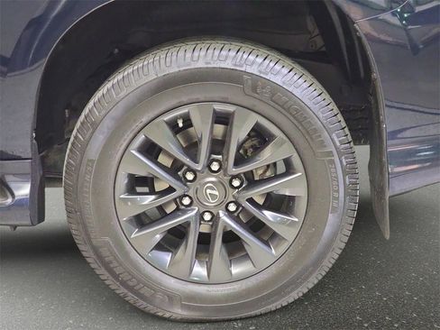 Certified 2023 Lexus GX 460 Premium image 33