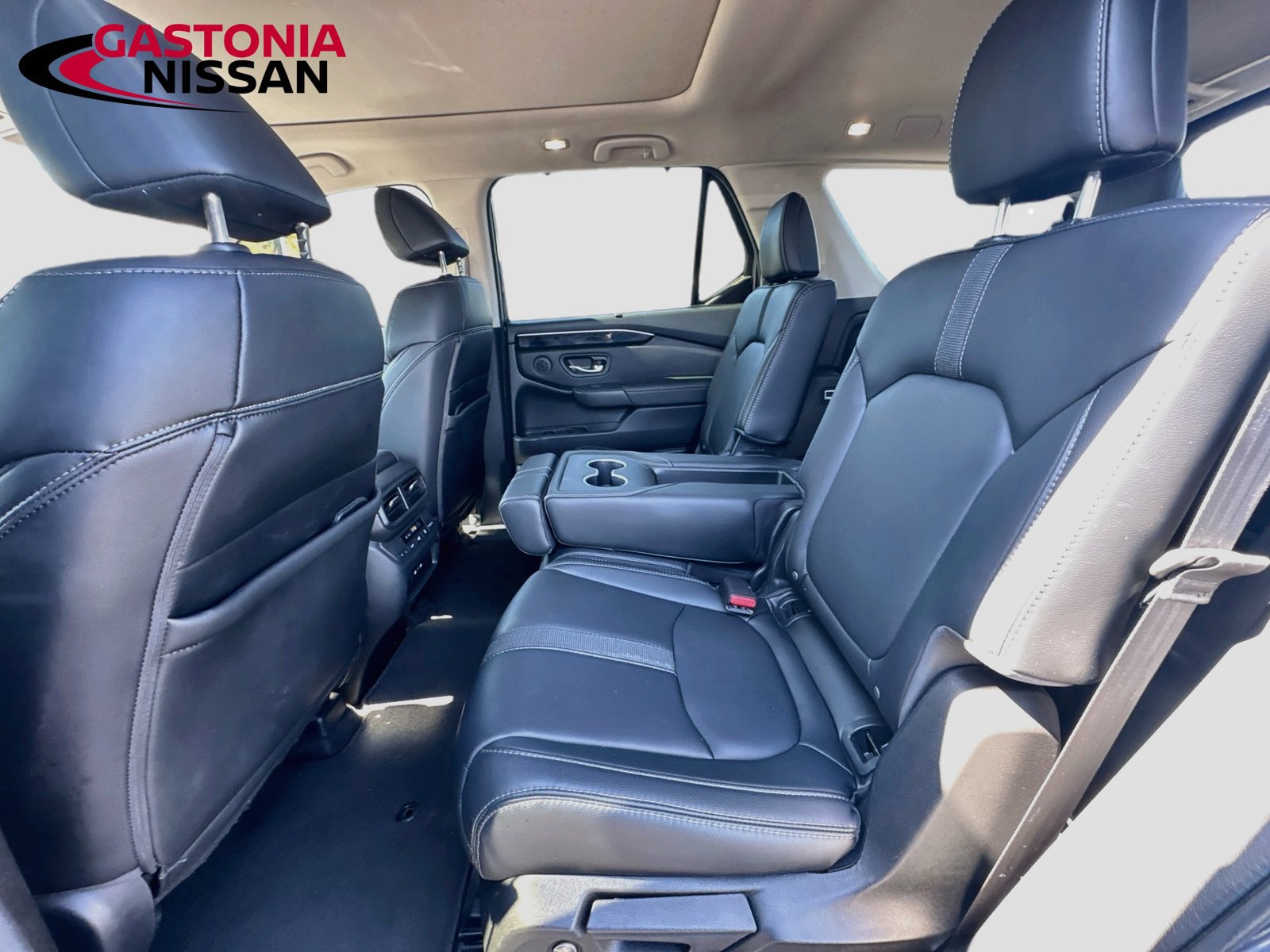 Used 2024 Honda Pilot Touring image 32