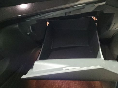 Used 2019 Ford Escape SE image 59