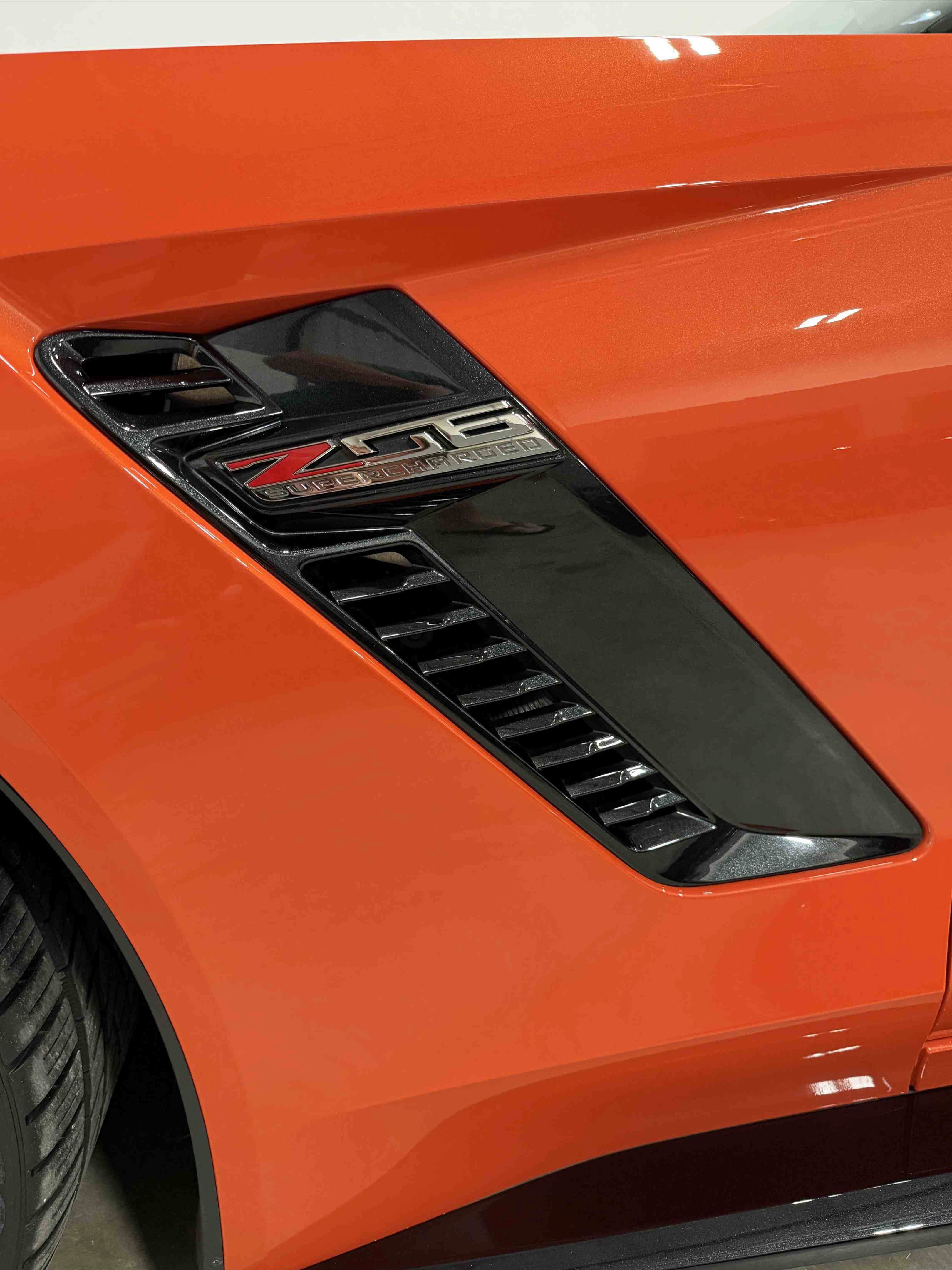 Used 2019 Chevrolet Corvette Z06 RWD image 16