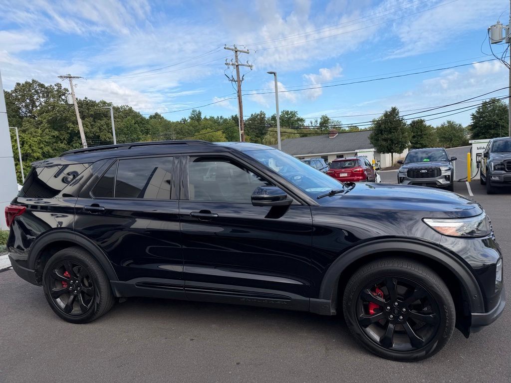 Used 2020 Ford Explorer ST w/ ST Street Pack AWD/4WD image 6