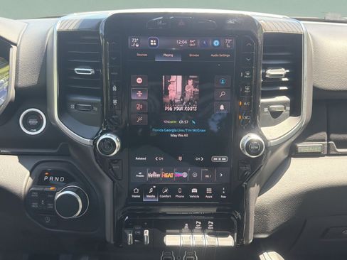 New 2026 RAM 1500 Big Horn AWD/4WD image 14