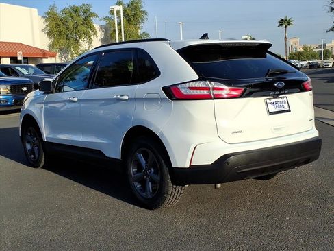 Certified 2024 Ford Edge SEL w/ Sport Appearance Package image 3