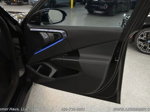 Used 2025 BMW X3 xDrive30i w/ Premium Package image 40