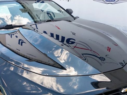 Used 2023 Chevrolet Camaro LT image 3